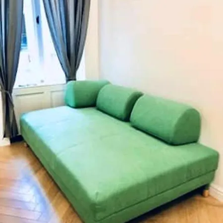 Iranyi - Flat In The Heart Of Downtown Βουδαπέστη
